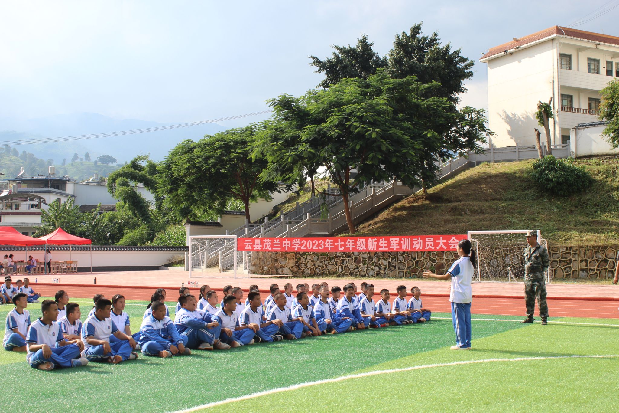 云县民族中学 学生图片